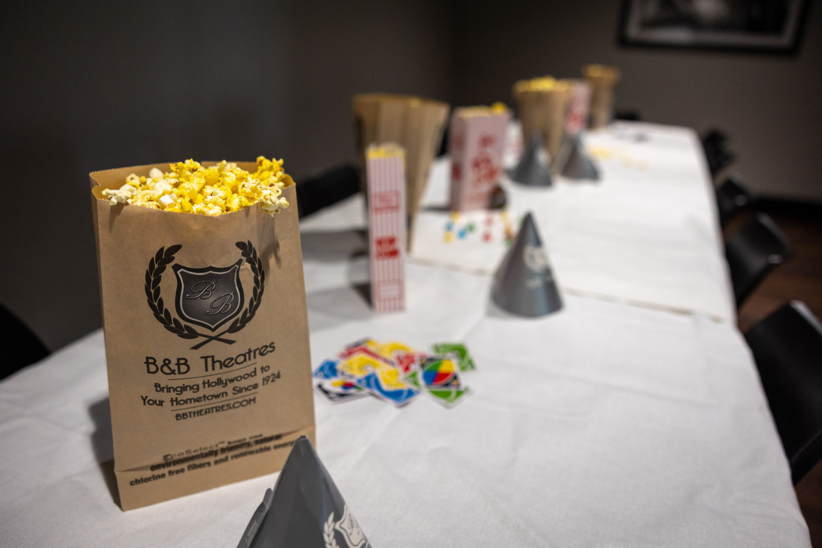 B-Roll Bowling Ankeny - Internet Reservations by Meriq